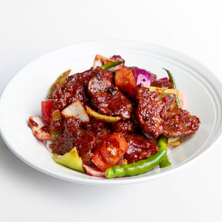 Devilled beef with onion, tomatoes and capsicum (served in 1kg ) Cinnamon Lakeside Colombo